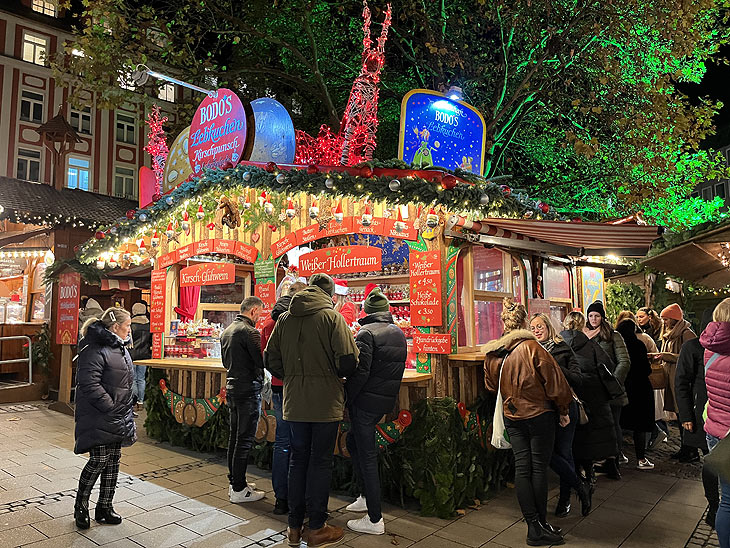 Bodo's Lebkuchen & Kirschglühwein in der Sendlinger Straße Höhe Hofstatt   (©Foto: Marikka-Laila Maisel)
